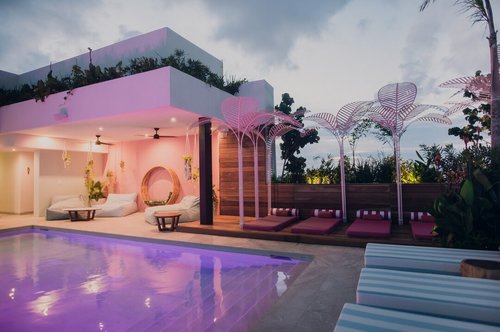 CALIXTA HOTEL