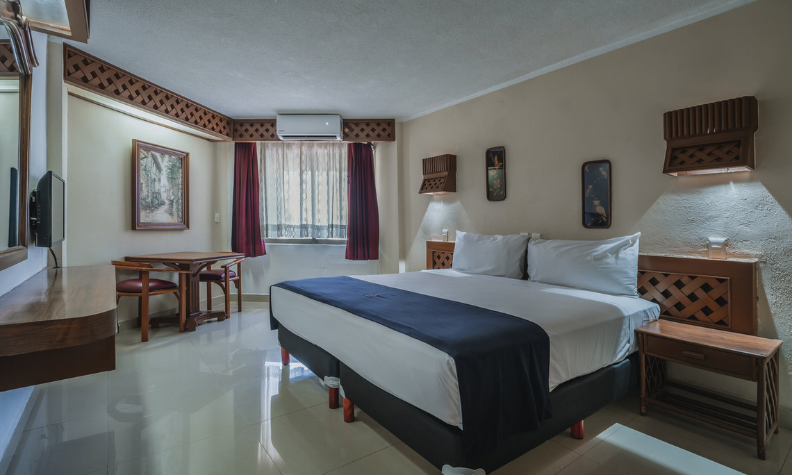 Hotel Plaza Kokai