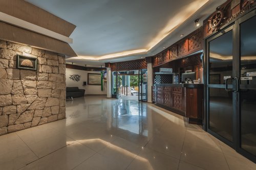 Hotel Plaza Kokai