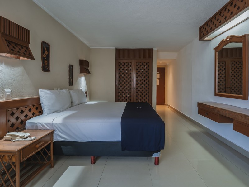 HABITACION ESTANDAR KING