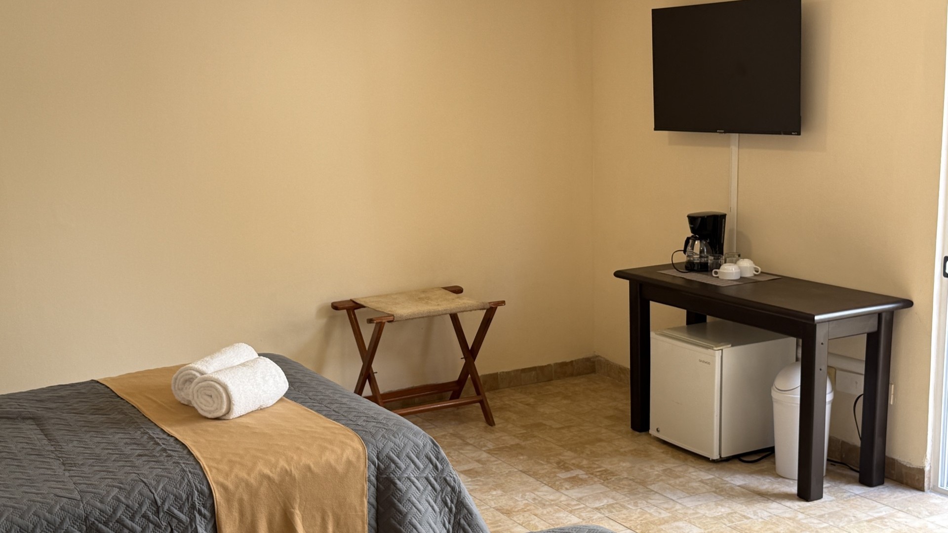 LUCIANA HOTEL & BEACH CLUB