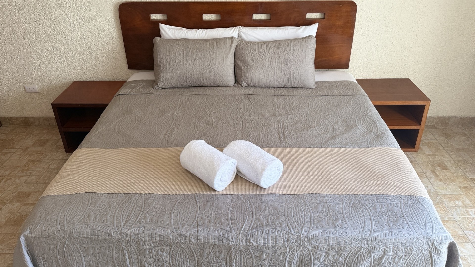 LUCIANA HOTEL & BEACH CLUB