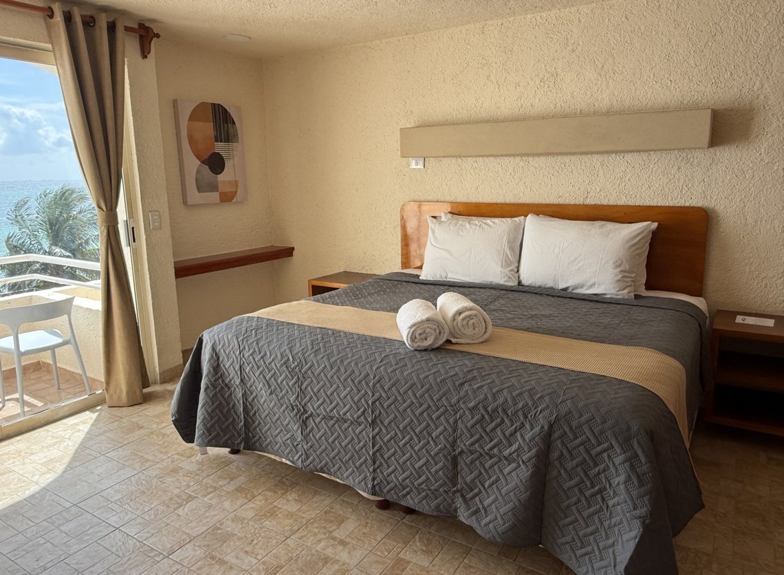 LUCIANA HOTEL & BEACH CLUB
