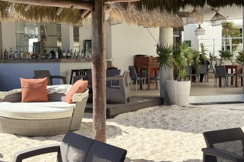 LUCIANA HOTEL & BEACH CLUB