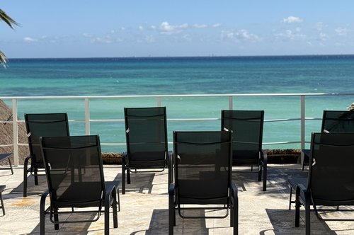 LUCIANA HOTEL & BEACH CLUB