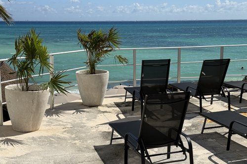 LUCIANA HOTEL & BEACH CLUB