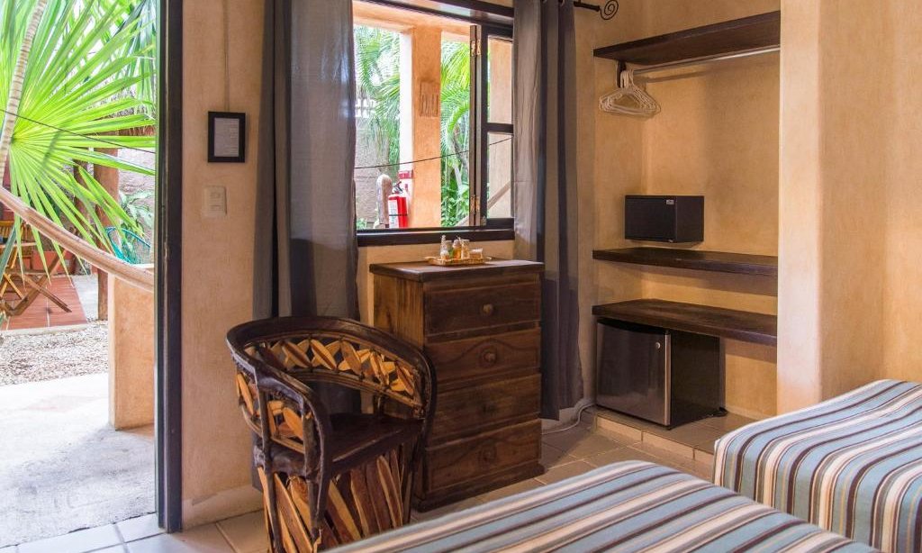 HOTEL BARRIO LATINO
