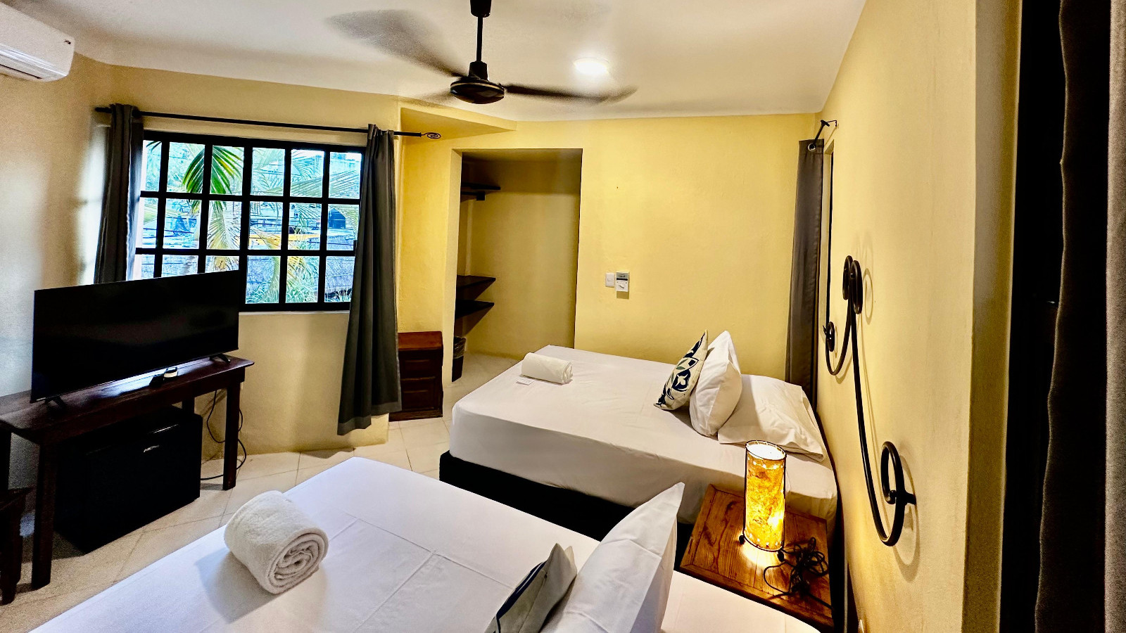 HOTEL BARRIO LATINO