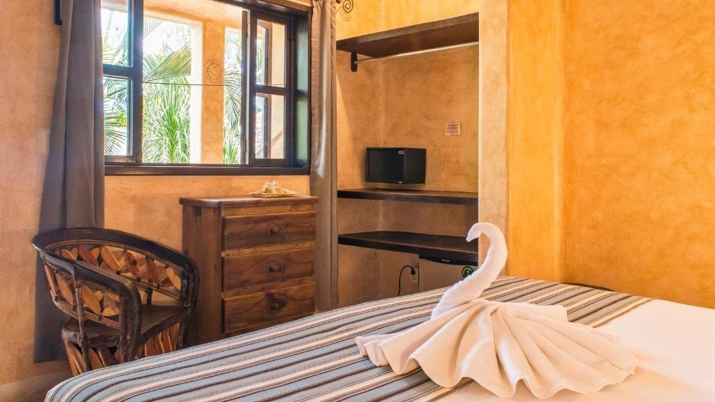 HOTEL BARRIO LATINO