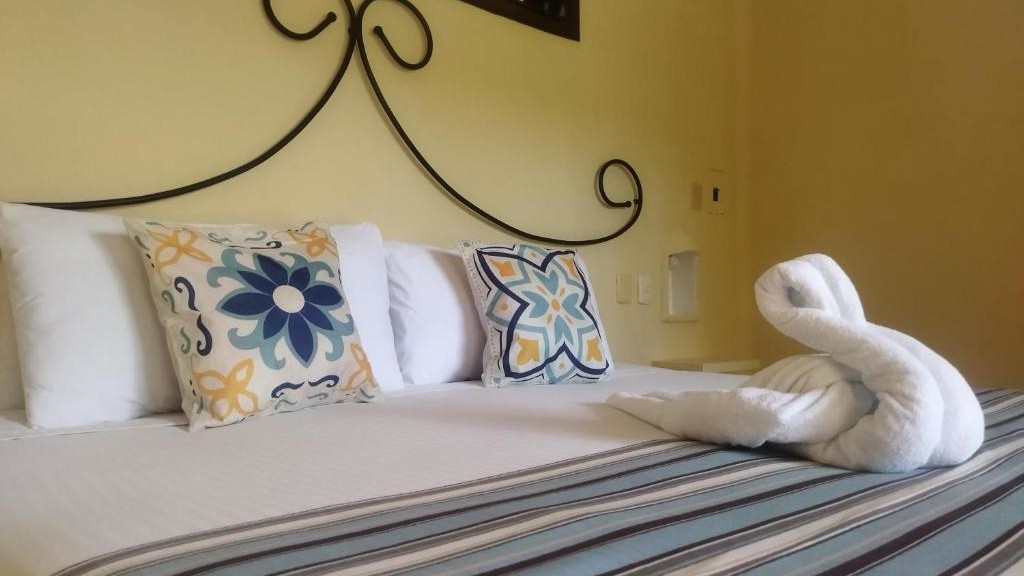 HOTEL BARRIO LATINO
