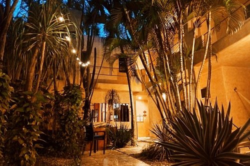 HOTEL BARRIO LATINO