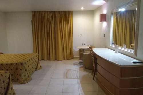 Hotel Jimenez Plaza