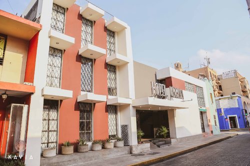 Hotel Urban