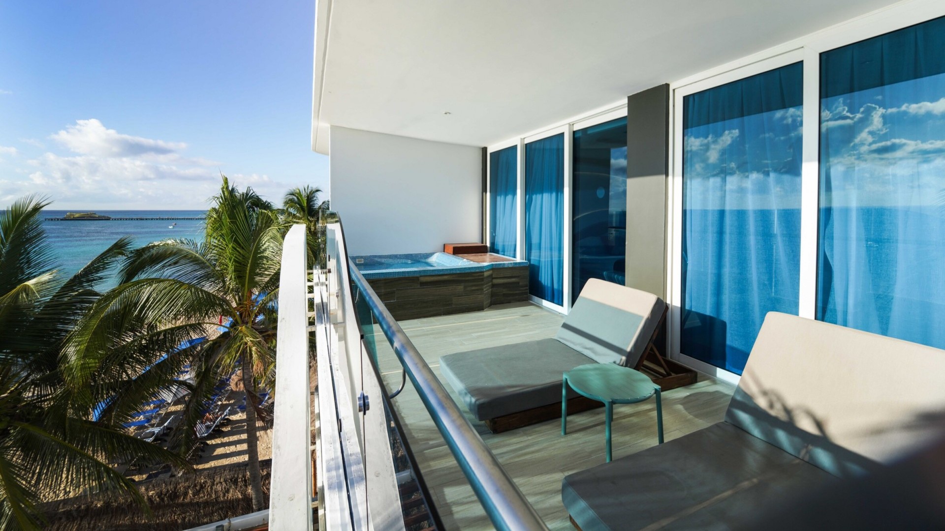 Hotel The Carmen