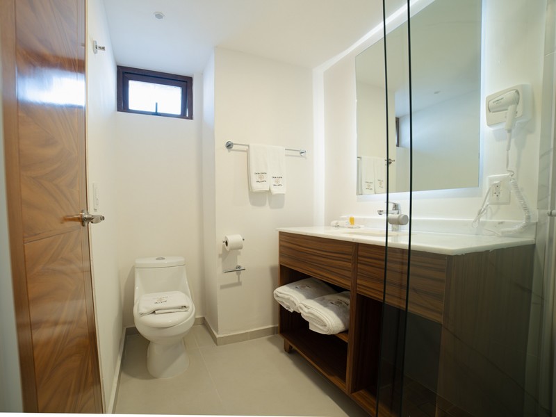 Habitaci&oacute;n Queen Con Balcon