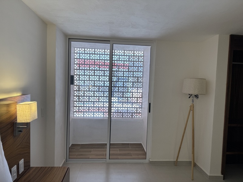Habitación Queen Con Balcon