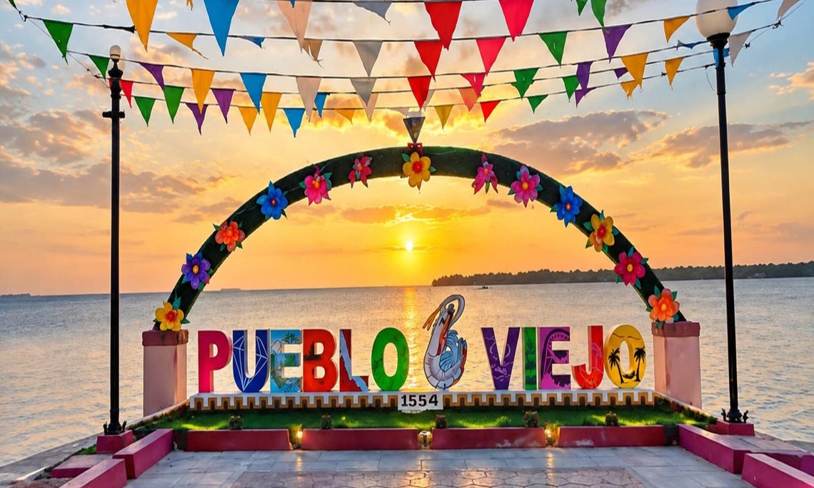 Esmeralda Pueblo Viejo