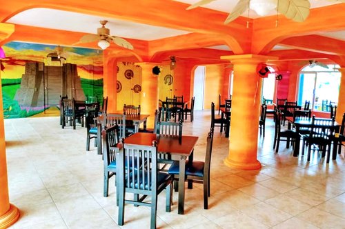 Esmeralda Pueblo Viejo