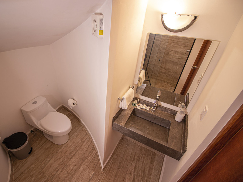 ALCOBA 1 DEL REY DAVID