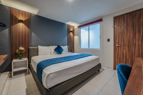 Hotel Casa Nova Merida