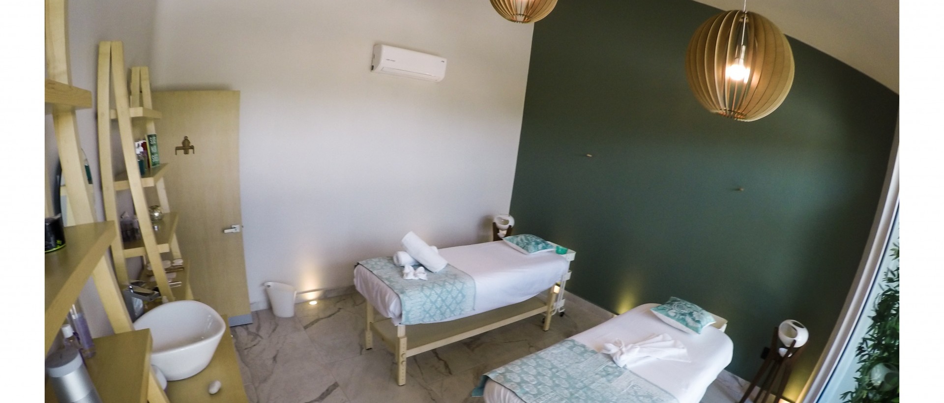 Aqua Hotel SPA & Resort