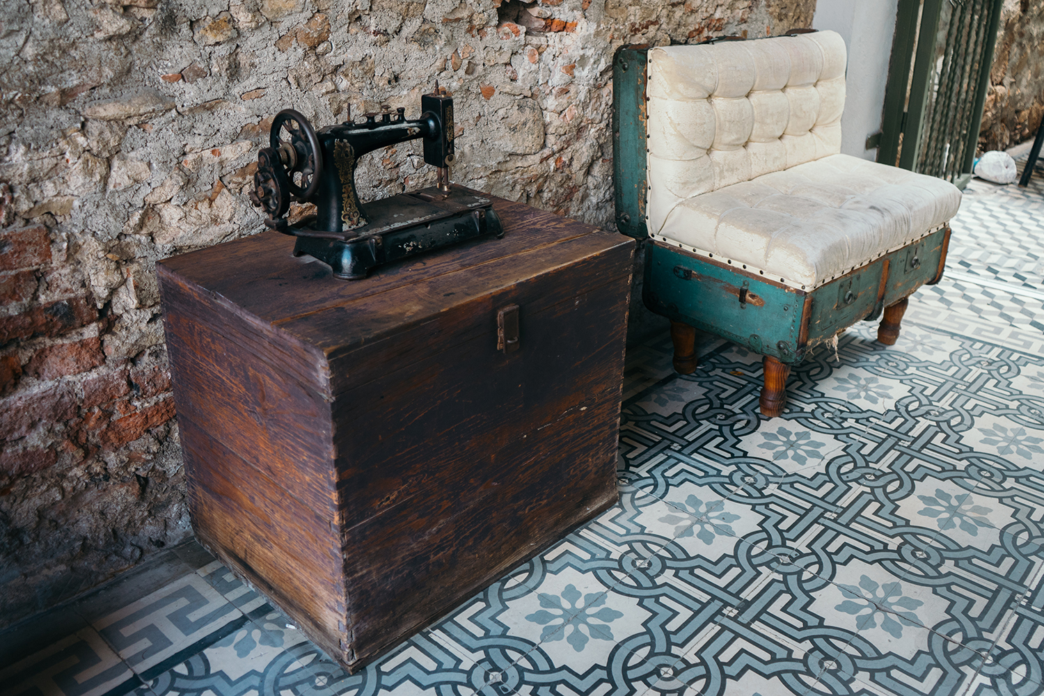 Kuku Ruku Green Boutique House