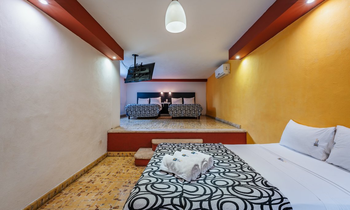 Hotel Santiago