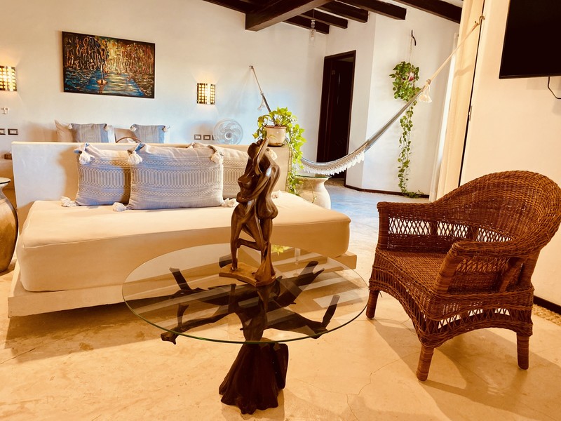 Habitación VIP con vista a la piscina