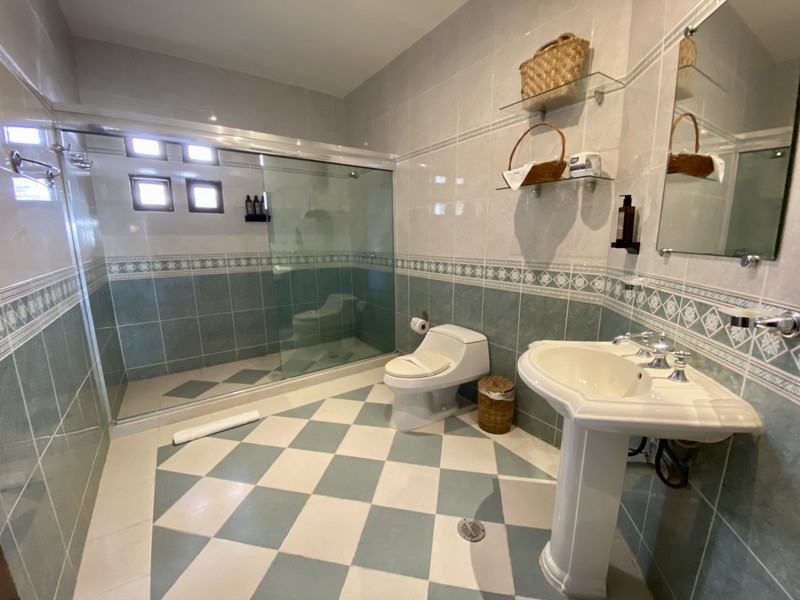 Habitación VIP con vista a la piscina