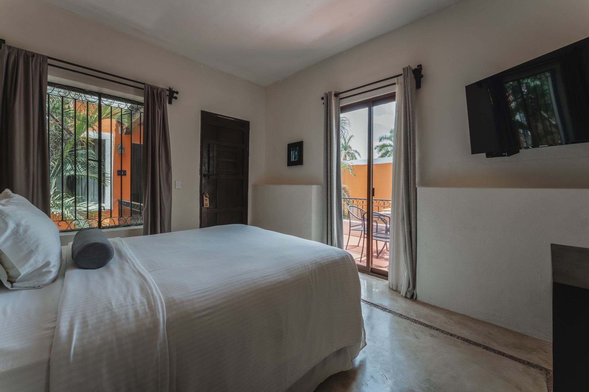 HOTEL CASA JADE