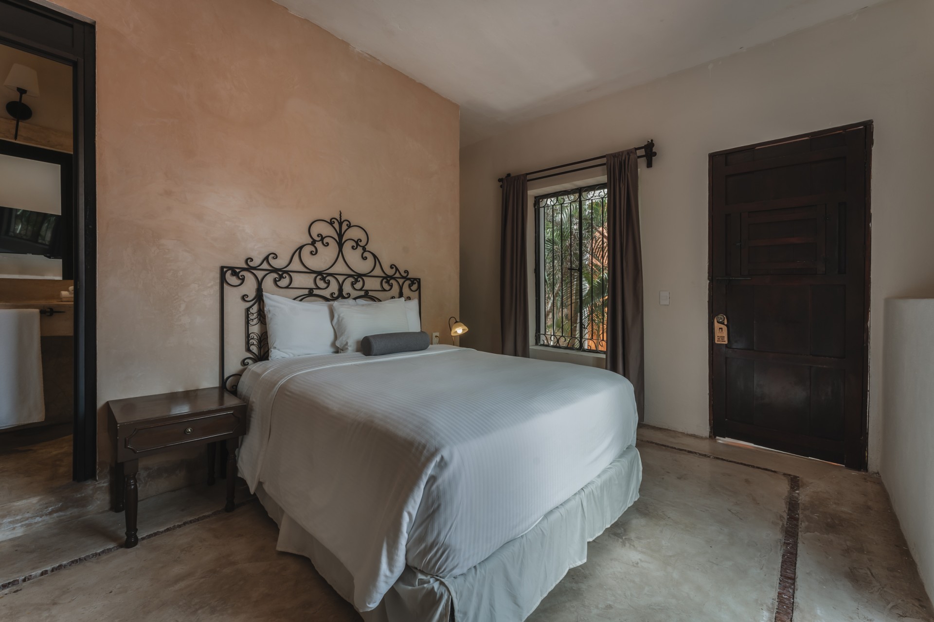 HOTEL CASA JADE
