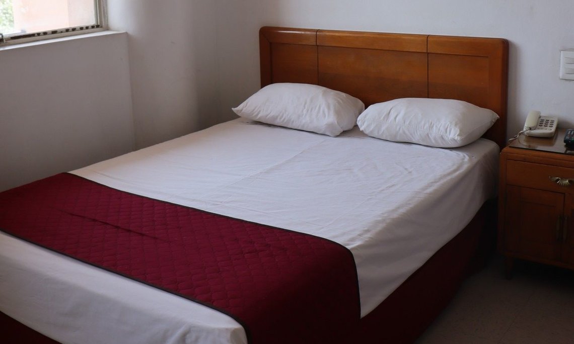 HOTEL CALVETE