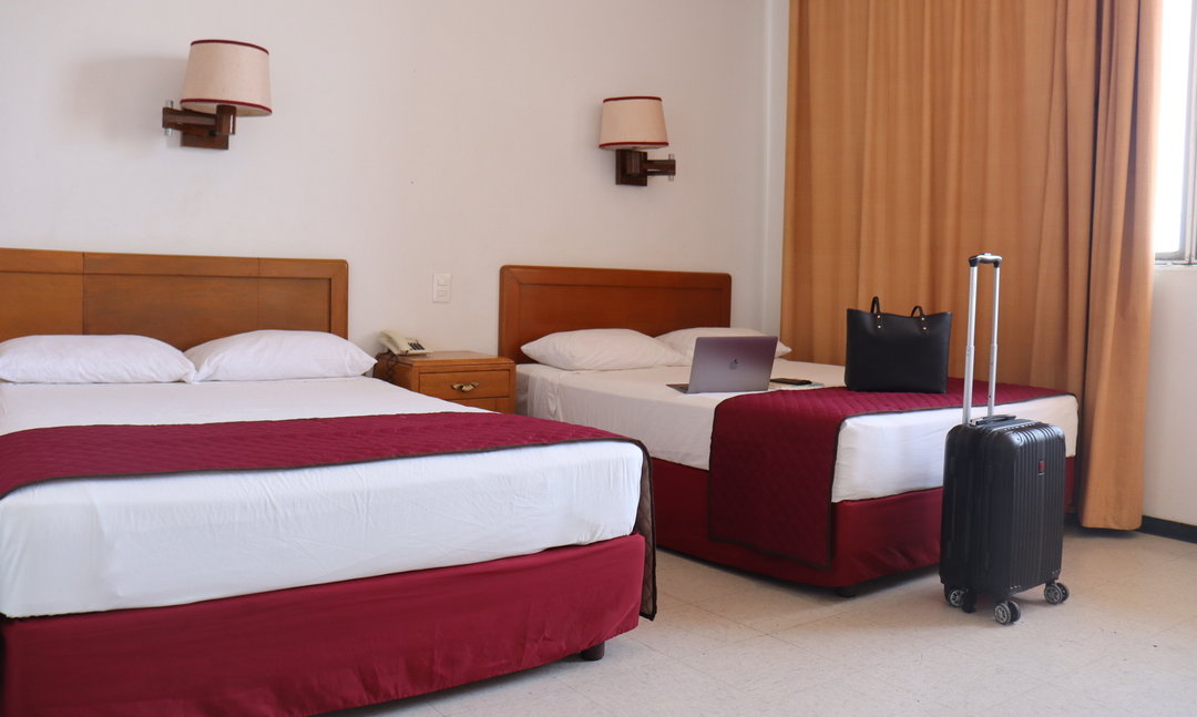 HOTEL CALVETE