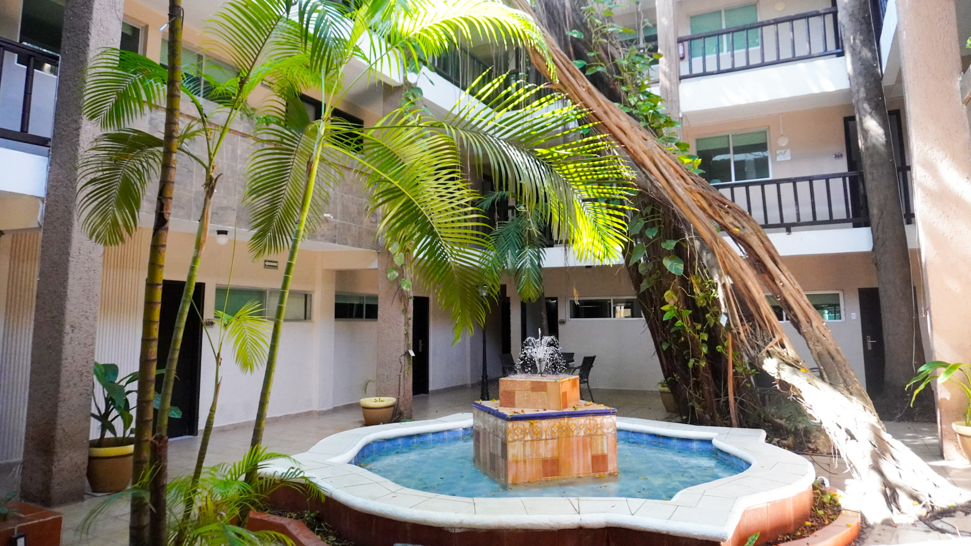 Hotel colonial Cancún 