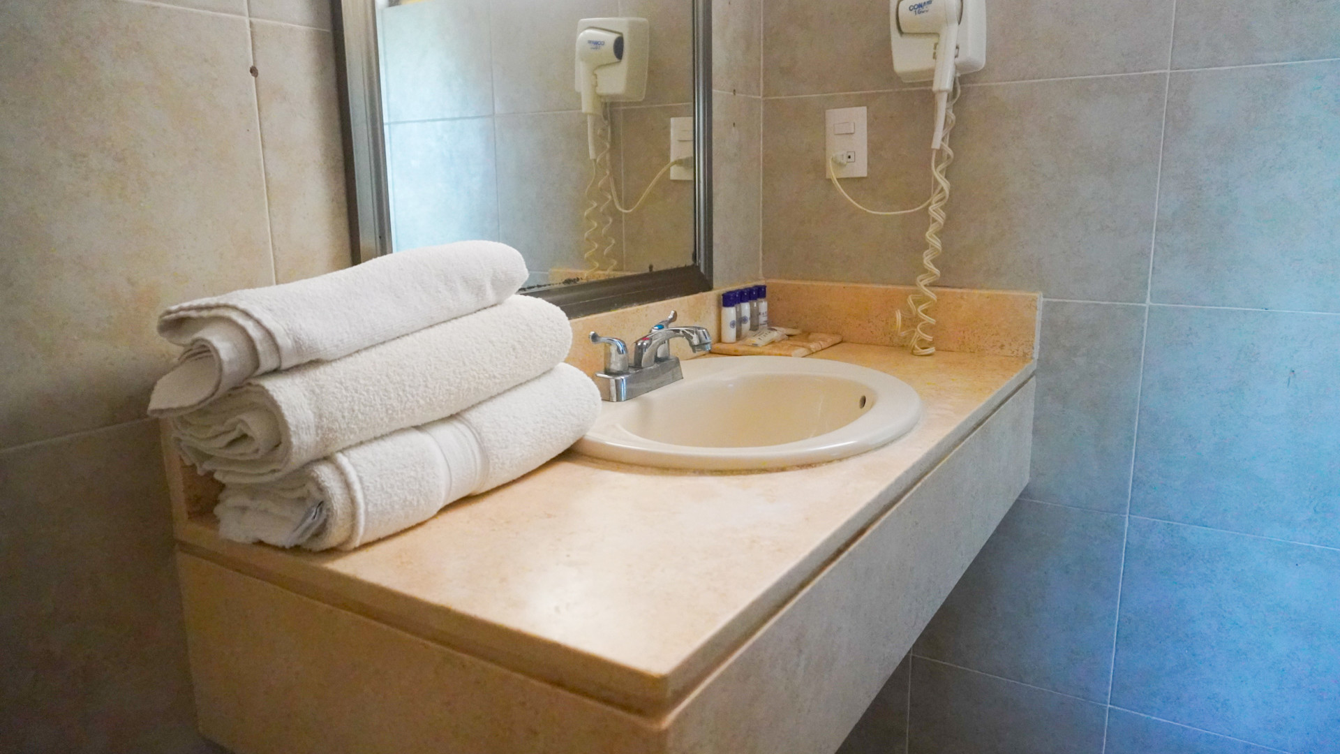 Hotel colonial Cancún 