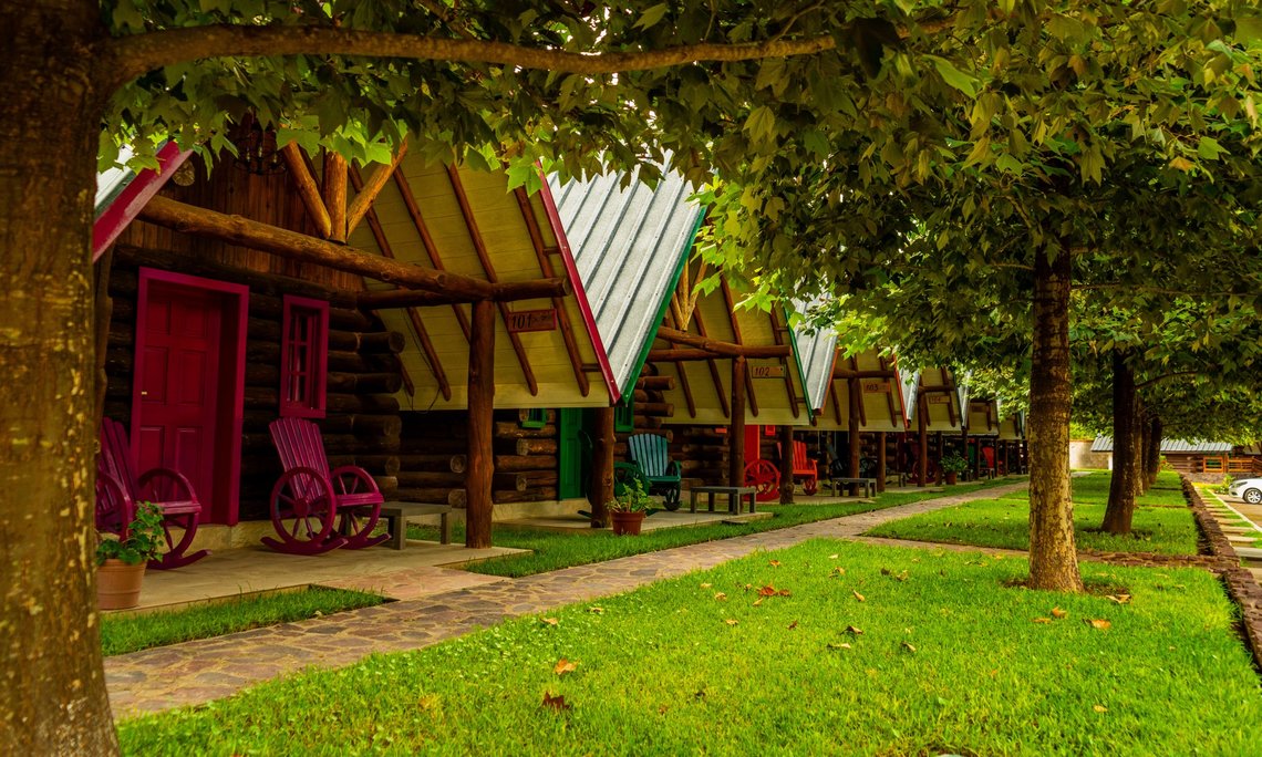 BELLOTAS RESORT