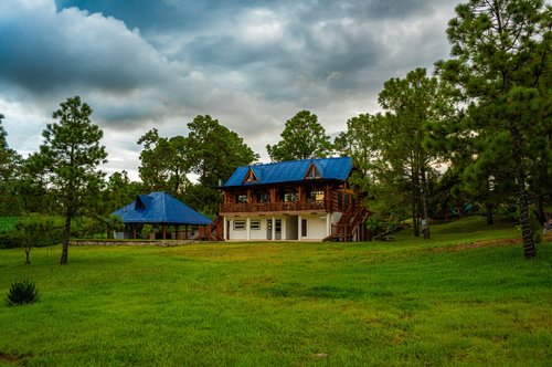 BELLOTAS RESORT