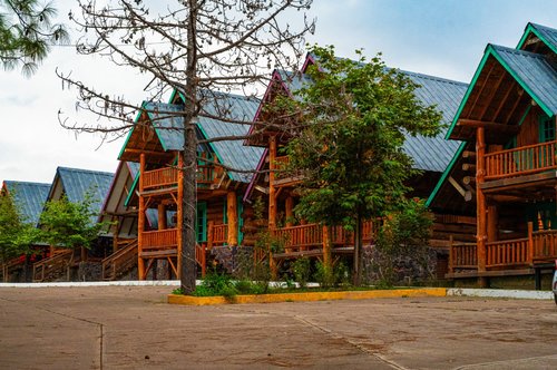 BELLOTAS RESORT