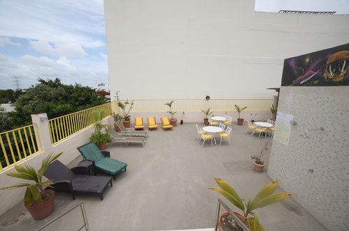 Hotel 12 Bees
